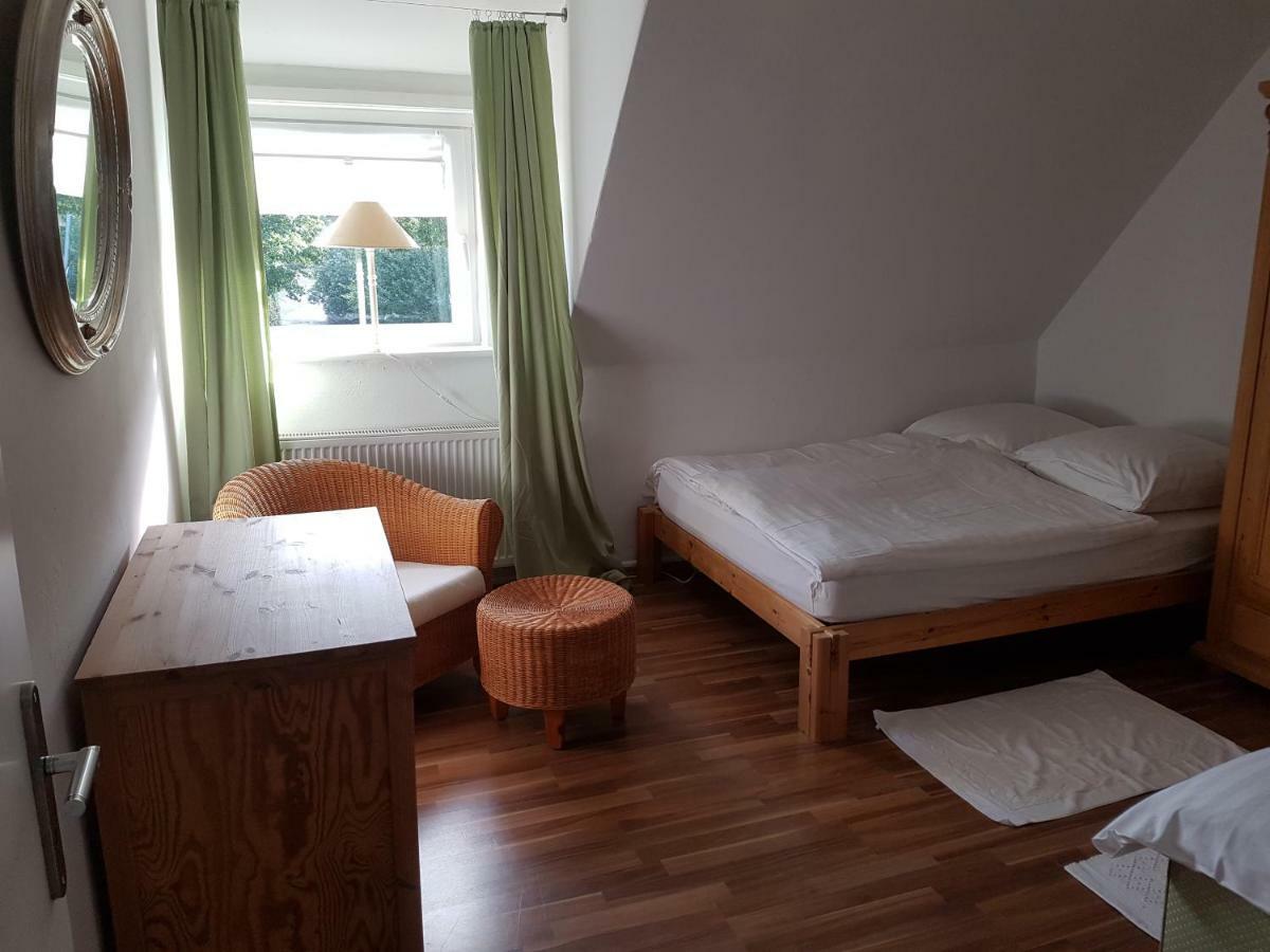 Apartment Am Park Lehrte Exterior foto